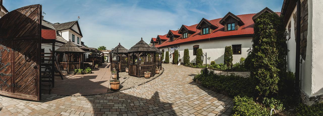 Hotel Pod Kogutkiem Krzywaczka 외부 사진