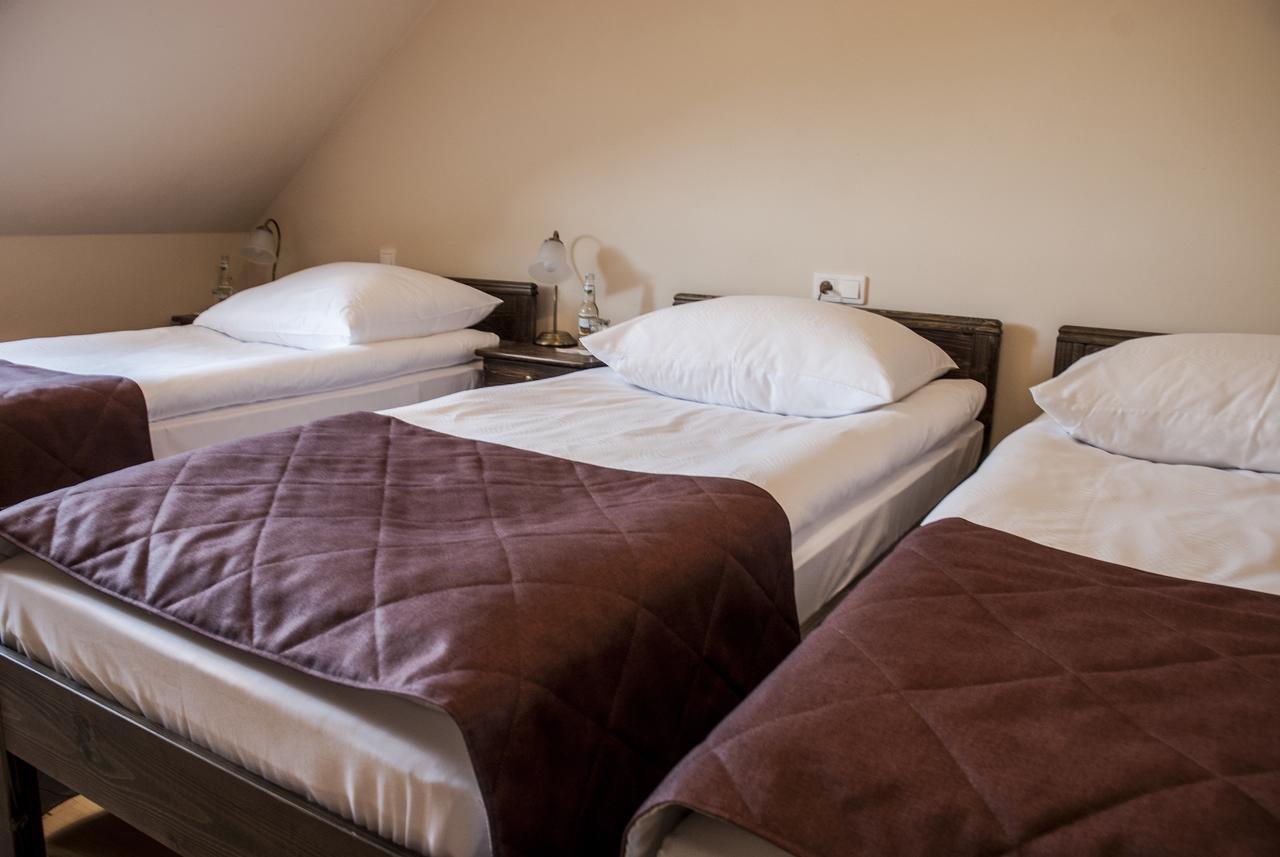 Hotel Pod Kogutkiem Krzywaczka 외부 사진