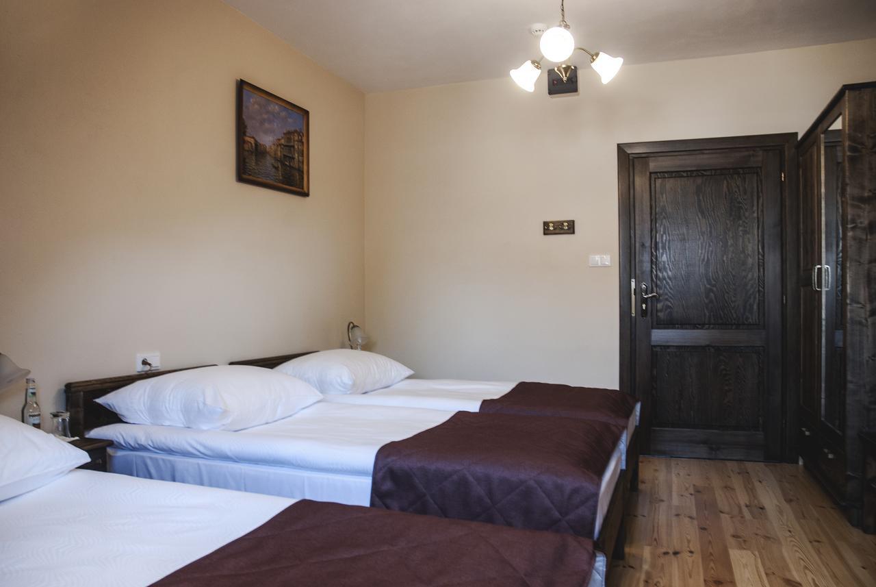Hotel Pod Kogutkiem Krzywaczka 외부 사진